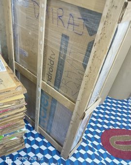 LED TV Packing in Crates for Shifting